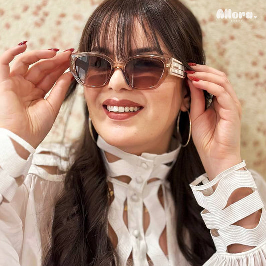 😎 Lunettes de Soleil Tendance 2025- Burberry 02  – Élégance & Protection